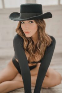 Элитная девушка Ейприл Premium Models